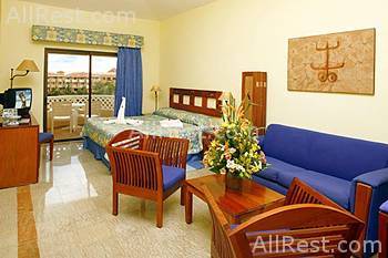 Viva Dominicus Palace 5